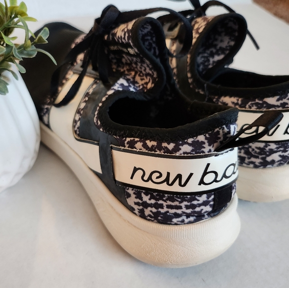 New Balance Sneakers - Picture 4 of 5